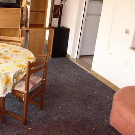 Three Bedroom Laura ספליט